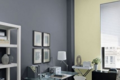 Sala color gris, vainilla y blanco