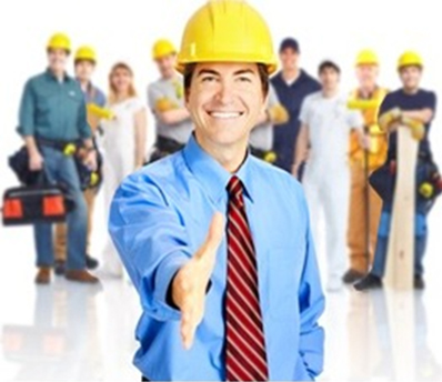 Los servicios de los distintos oficios nos estrechan la mano Arcolínea. Servicios y reformas. Grupo de trabajadores de distintos oficios uno de ellos nos tiende la mano